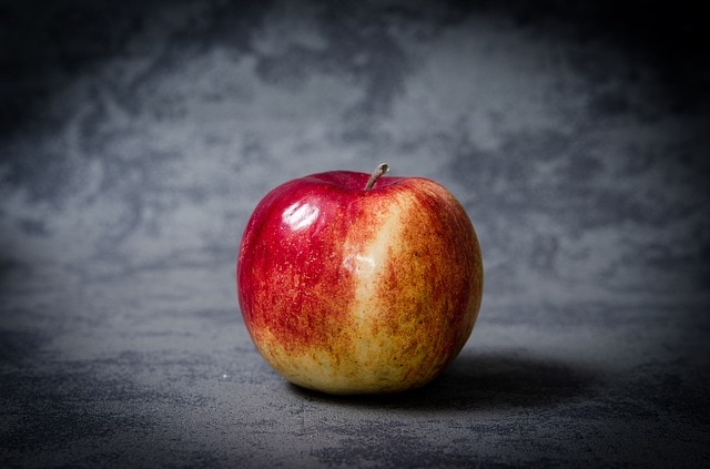 apple